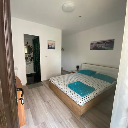 Pensjonat Vila Axelandra 3*